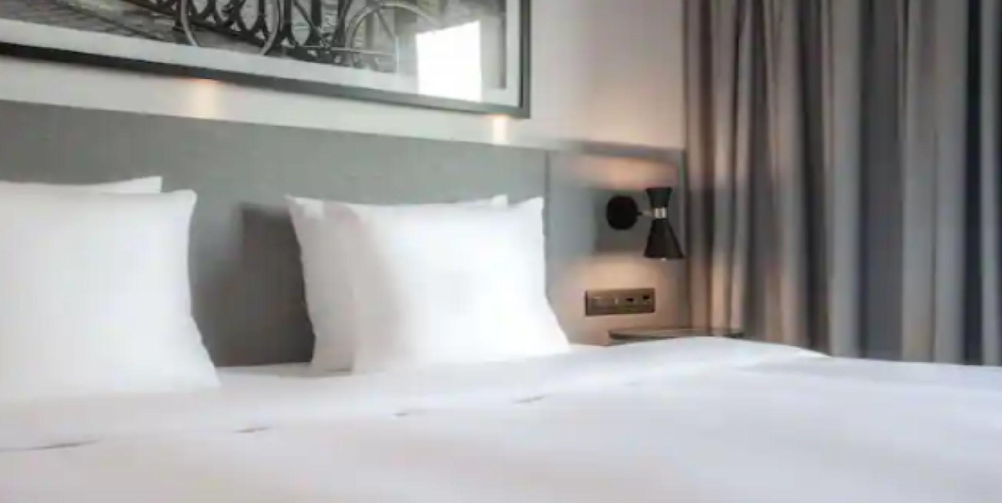 The Elite Narasapura, A Member Of Radisson Individuals Hotel Buitenkant foto